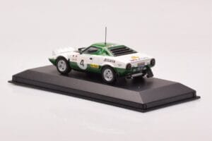 Lancia Stratos Alitalia #4 B. Waldegaard / H. Thorzelius Winner Rally Sweden 1975 Minichamps 1:43 430751204 Метал — снимка 3 от 4