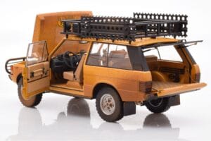 Land Rover Defender 90 Camel Trophy Sumatra 1981 Almost Real 1:18 810107 Метал — снимка 5 от 8