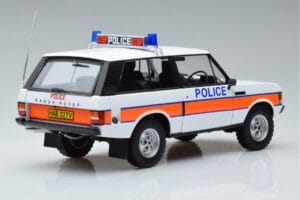 Land Rover Range Rover Полиция Almost Real 1:18 810115 Метал — снимка 3 от 9