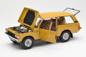 Land Rover Range Rover Classic Жълт Almost Real 1:18 ALM810103 Метал — снимка 2 от 8