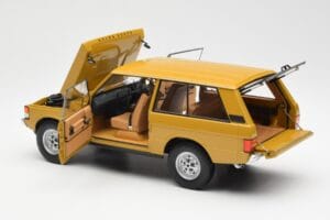 Land Rover Range Rover Classic Жълт Almost Real 1:18 ALM810103 Метал — снимка 5 от 8