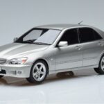 Lexus IS200 XE10 Сребрист Otto 1:18 OT991 Смола