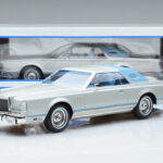 Lincoln Continental Mark V Сребрист MCG 1:18 - image 6 of 6