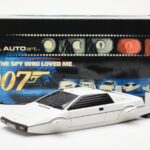 Lotus Esprit Type 79 James Bond The Spy Who Loved Me Submarine Бял AUTOart 1:18 - image 2 of 8