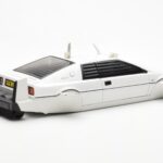 Lotus Esprit Type 79 James Bond The Spy Who Loved Me Submarine Бял AUTOart 1:18 - image 5 of 8