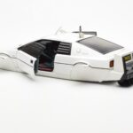 Lotus Esprit Type 79 James Bond The Spy Who Loved Me Submarine Бял AUTOart 1:18 - image 7 of 8