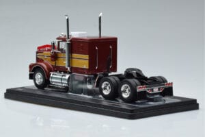 Marmon CHDT Червено-Златист IXO 1:43 TR157 Метал — снимка 5 от 6