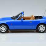 Mazda MX-5 NA Синьо Otto 1:18 OT934 Смола - image 3 of 6