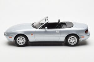 Mazda MX-5 NA Сребрист Norev 1:18 188023 Метал — снимка 3 от 7