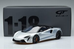 McLaren Artura Сребрист GT Spirit 1:18 GT873 Смола — снимка 6 от 6
