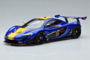 McLaren P1 GTR Синьо С Жълти Ивици AUTOart 1:18