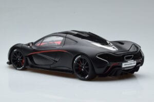 McLaren P1 Мат Черен AUTOart 1:18 76027 Метал — снимка 6 от 9