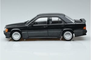 Mercedes 190 E 2.3-16 Cosworth W201 Norev 1:18 183830 Метал — снимка 4 от 7