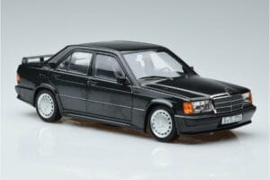 Mercedes 190 E 2.3-16 Cosworth W201 Norev 1:18 183830 Метал — снимка 5 от 7