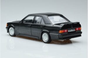 Mercedes 190 E 2.3-16 Cosworth W201 Norev 1:18 183830 Метал — снимка 6 от 7
