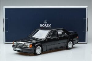 Mercedes 190 E 2.3-16 Cosworth W201 Norev 1:18 183830 Метал — снимка 7 от 7