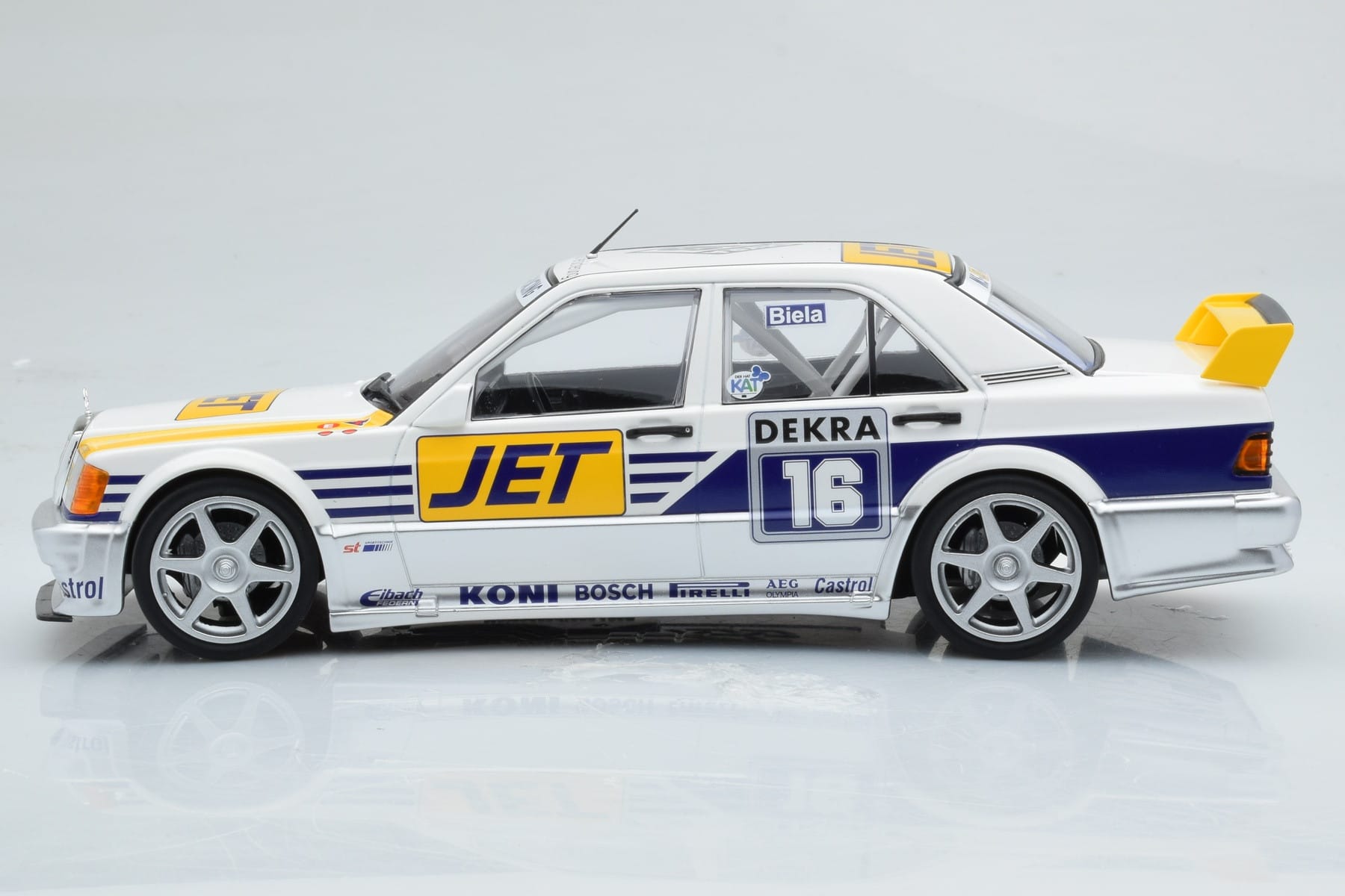 Mercedes 190E 2.5-16 W201 EVO 1 Jet #16 F. Biela Team Ms-Jet Racing DTM 1990 Minichamps 1:18 155903616 Метал — снимка 3 от 6
