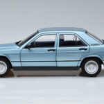 Mercedes 190E W201 Светлосин Norev 1:18 - image 4 of 7