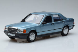 Mercedes 190E W201 Светлосин Norev 1:18