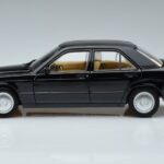 Mercedes 190 E W201 Лимитирана Серия Norev 1:18 183823 Метал - image 5 of 10