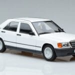 Mercedes 190 E W201 Бял Norev 1:18 183820 Метал - image 5 of 7