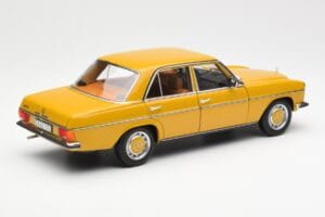 Mercedes 200/8 W115 Sahara Жълт Norev 1:18 183771 Метал — снимка 3 от 8