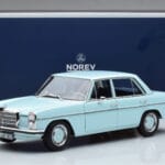 Mercedes 200 W115 Norev 1:18 183777 Метал - image 7 of 7
