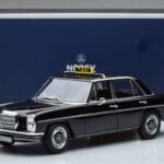 Mercedes 200 W115 Такси Norev 1:18 183776 Метал - image 7 of 7