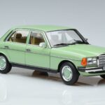 Mercedes 200 W123 Зелен Norev 1:18 183796 Метал - image 5 of 7