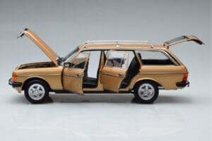 Mercedes 200T S123 AMG Package Бежово Norev 1:18 183739 Метал — снимка 4 от 9
