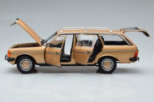 Mercedes 200T S123 Бежово Norev 1:18 183738 Метал — снимка 4 от 9