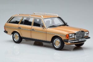 Mercedes 200T S123 Бежово Norev 1:18 183738 Метал — снимка 6 от 9