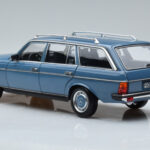 Mercedes 200T S123 Синьо Norev 1:18 - image 6 of 7