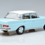 Mercedes 220 S W111 Син Norev 1:18 183920 Метал - image 3 of 7