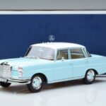 Mercedes 220 S W111 Син Norev 1:18 183920 Метал - image 7 of 7