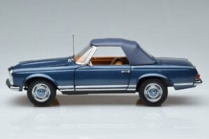 Mercedes 230 SL W113 Pagoda Син Лимитирана Серия Norev 1:18 183767 Метал — снимка 4 от 8