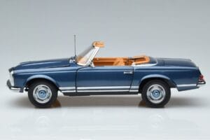 Mercedes 230 SL W113 Pagoda Син Лимитирана Серия Norev 1:18 183767 Метал — снимка 5 от 8