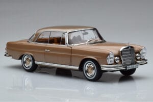 Mercedes 250 SE Coupe W111 Златен Металик Norev 1:18 183759 Метал — снимка 5 от 7