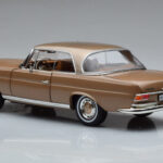 Mercedes 250 SE Coupe W111 Златен Металик Norev 1:18 - image 6 of 7