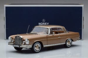 Mercedes 250 SE Coupe W111 Златен Металик Norev 1:18 183759 Метал — снимка 7 от 7