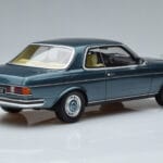 Mercedes 280 CE C123 Синьо Otto 1:18 OT627 Смола - image 2 of 6
