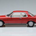 Mercedes 280 CE C123 Червен Otto 1:18 OT145 Смола - image 3 of 6