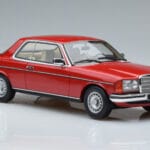 Mercedes 280 CE C123 Червен Otto 1:18 OT145 Смола - image 4 of 6