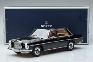 Mercedes 280 SE W108 Черен Norev 1:18 183762 Метал — снимка 7 от 7