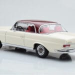 Mercedes 280 SE W108 Бял AUTOart 1:18 - image 7 of 8