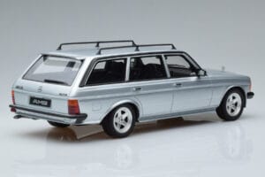 Mercedes 280 TE AMG S123 Сребрист Otto 1:18 OT246 Смола — снимка 2 от 6