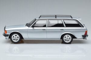 Mercedes 280 TE AMG S123 Сребрист Otto 1:18 OT246 Смола — снимка 3 от 6