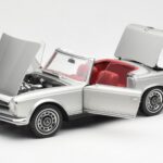 Mercedes 280 SL W113 Pagoda Сребрист Schuco 1:18 - image 2 of 8