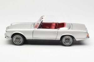 Mercedes 280 SL W113 Pagoda Сребрист Schuco 1:18 450035000 Метал — снимка 4 от 8