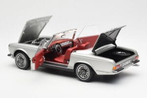 Mercedes 280 SL W113 Pagoda Сребрист Schuco 1:18 450035000 Метал — снимка 5 от 8